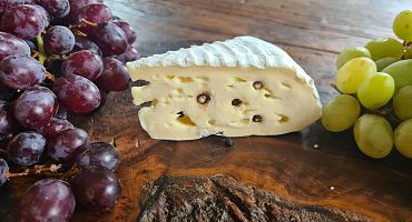 camenbert-bio-alpin-pfeffer-2-1